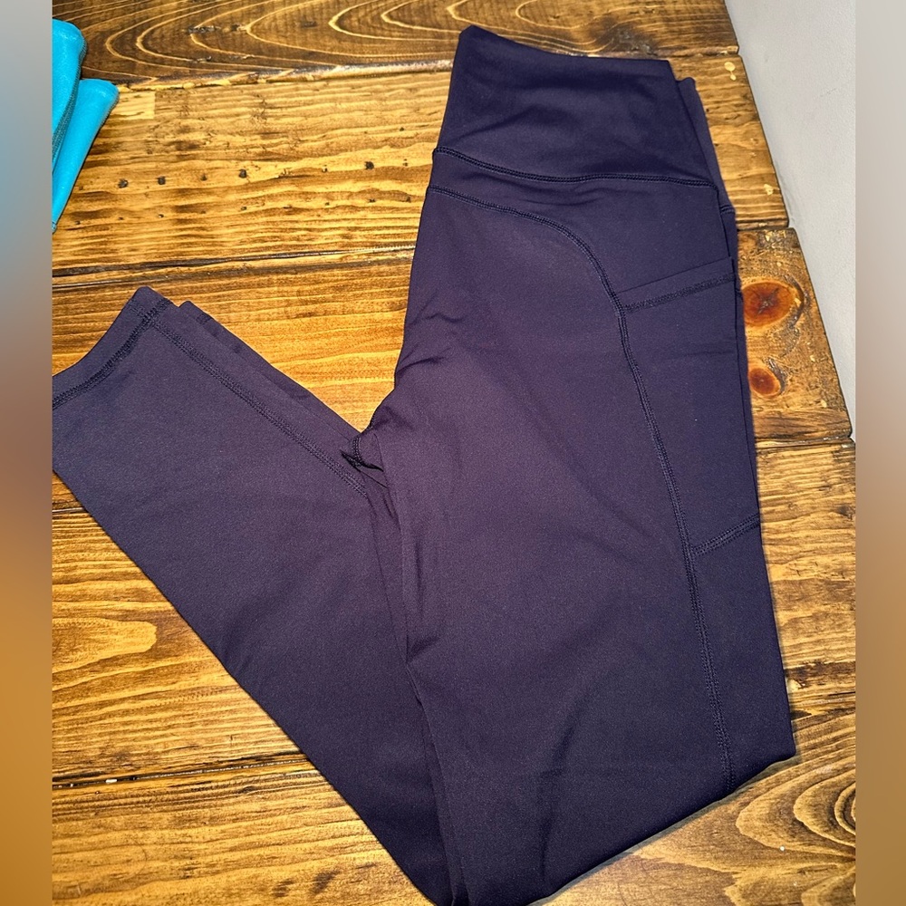 Two pair of Zyia leggings 8-10 - Picture 7 of 8